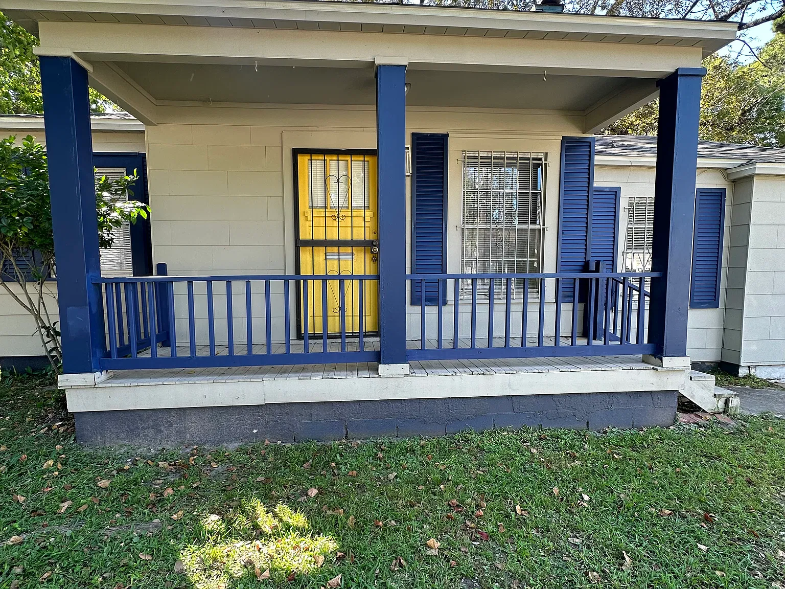 3 bed, 1330 sqft, $1,300 — Photo 2