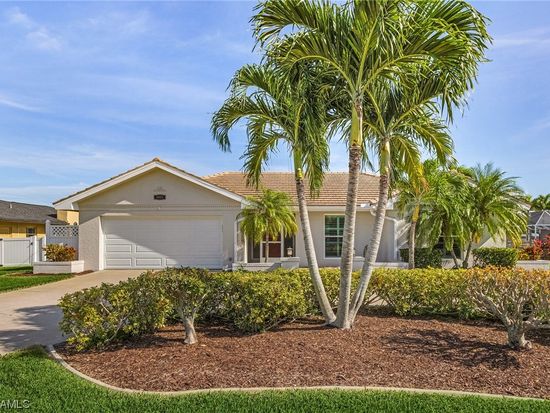 2925 SE 19th Pl, Cape Coral, FL 33904