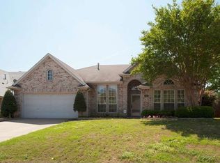 404 Point Rd, Lewisville, TX 75057