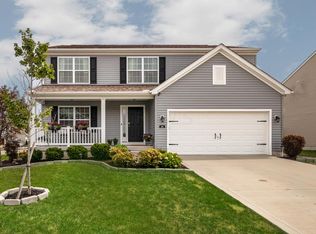 216 Honey Locust Ln, Commercial Point, OH 43116