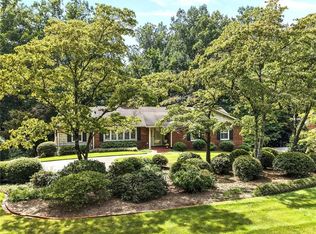 311 Pineridge Dr, Winston Salem, NC 27104
