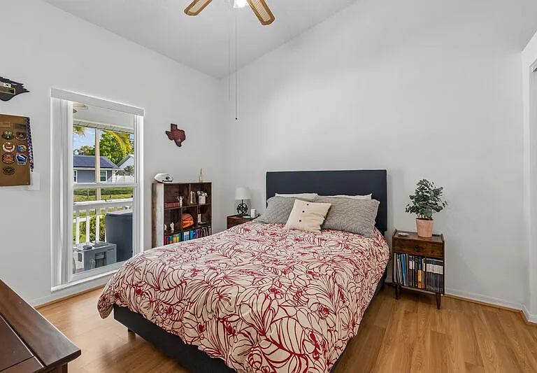 1898 76th Pl N — Photo 18