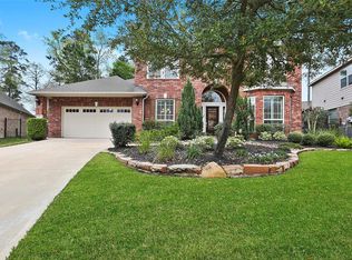 22 Chippewa Trl, Spring, TX 77389