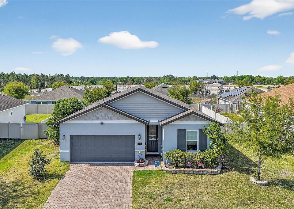 1st image of 231 Messina Pl