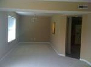 9938 Fountain Cove Ln, Indianapolis, IN