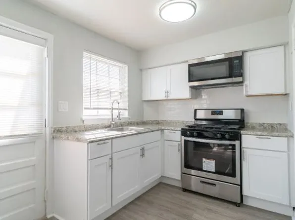 128 Yorke St #A13, Salem, NJ 08079