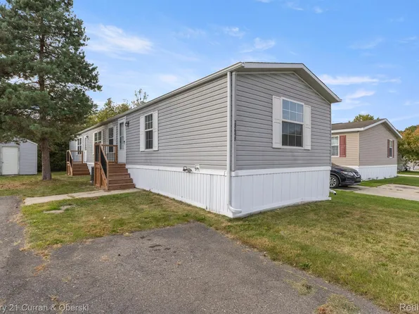 28698 Parkview, Flat Rock, MI 48134