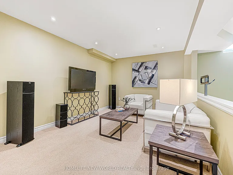2957 Bur Oak Ave — Photo 18