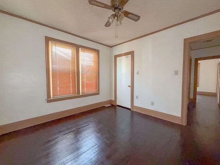 9392 Woodside St — Photo 13