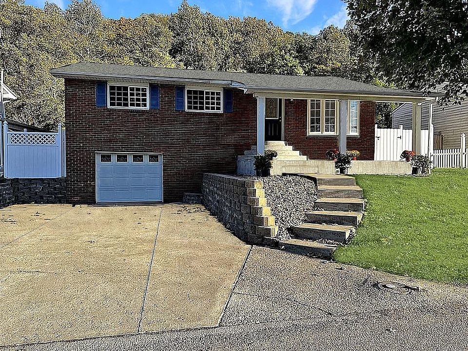 1st image of 2915 Fernwood Ave