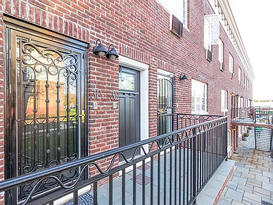 Sold by Elite Connect Real Estate | media 20