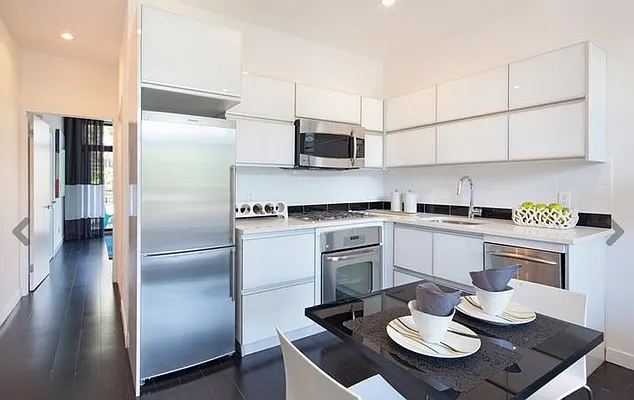 Rented by Owner | media 11