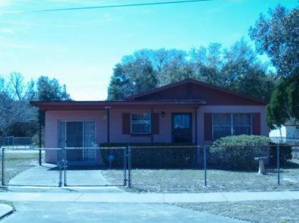 922 Bates Ave, Eustis, FL 32726