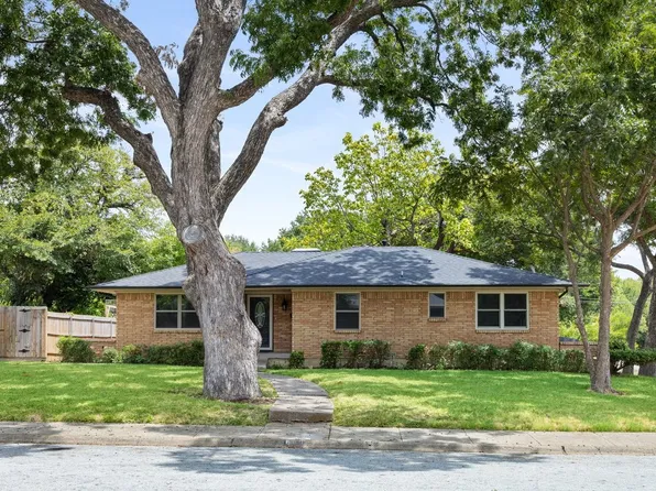 600 N Young Blvd, Desoto, TX 75115