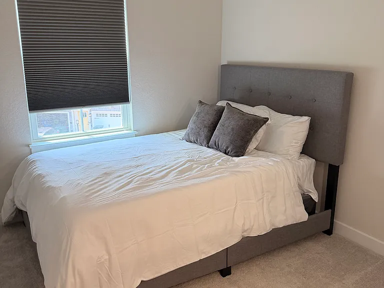 1733 Defiance Dr — Photo 32