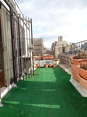 Rented by JK Dansar Corp | media 13