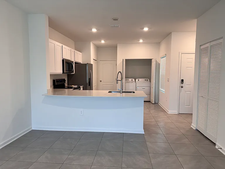 62 Summer Moon Dr — Photo 3