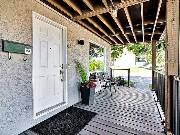 4th image of 1515 N 23rd Ave SW #4