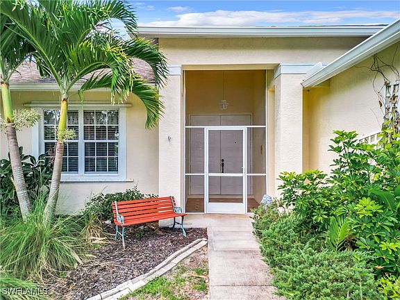 4th image of 25762 Old Gaslight Dr