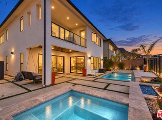 20558 W Overlook Ct, Porter Ranch, CA 91326