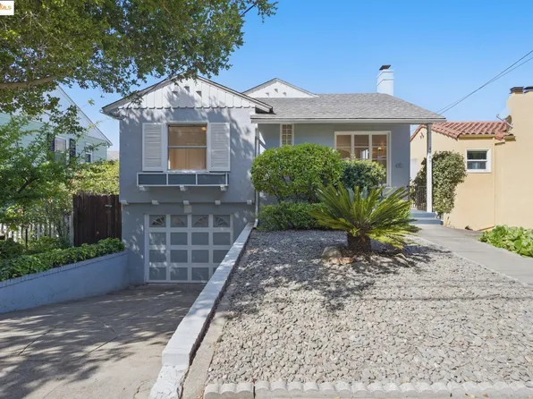 4689 Reinhardt Dr, Oakland, CA 94619