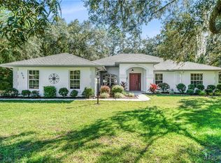 698 E Foresthill Pl, Hernando, FL 34442