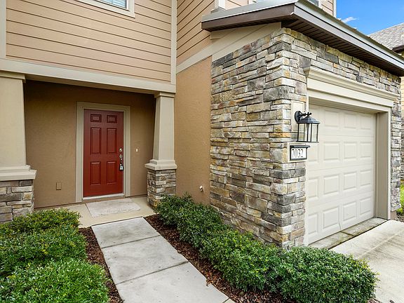 3rd image of 7032 Buroak Ct