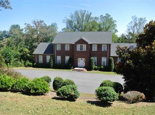 425 Hunting Dr, Rutherfordton, NC 28139
