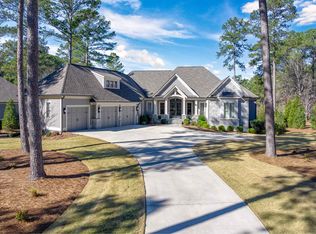 2661 Parrotts Pointe Rd, Greensboro, GA 30642