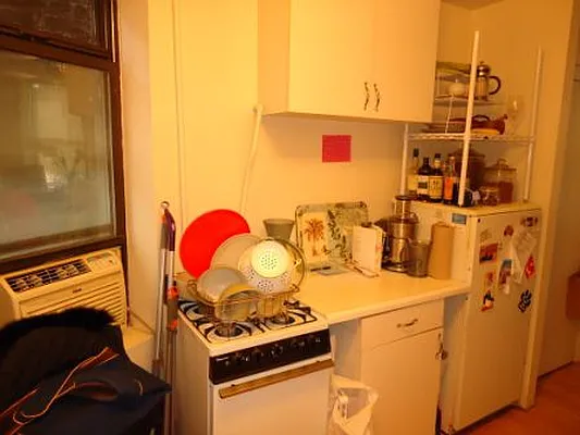 Rented by Village Living Realty | media 3