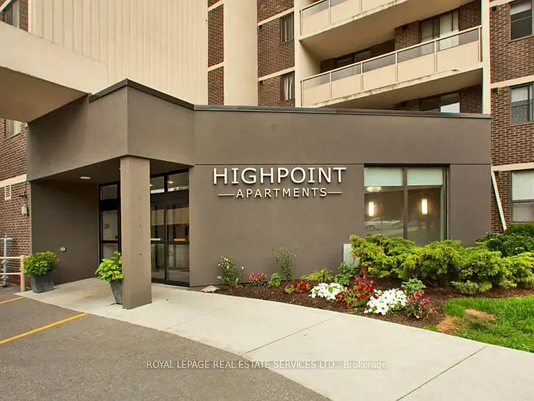 16 Cedarwoods Cres #1104 — Photo 2