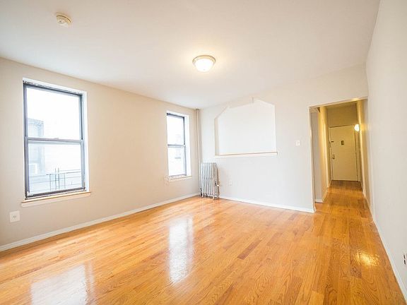 5th image of 359 Saint Johns Pl #12A