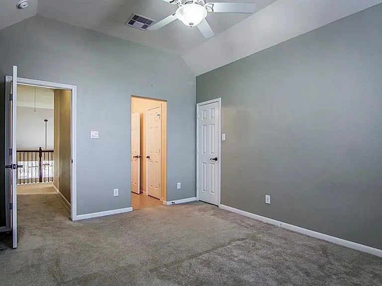 10207 White Pines Dr — Photo 20