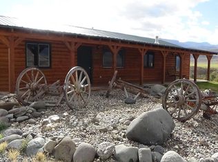 19 Davis Draw, Cody, WY 82414