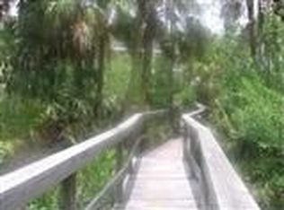 14831 Park Lake Dr APT 211, Fort Myers, FL 33919