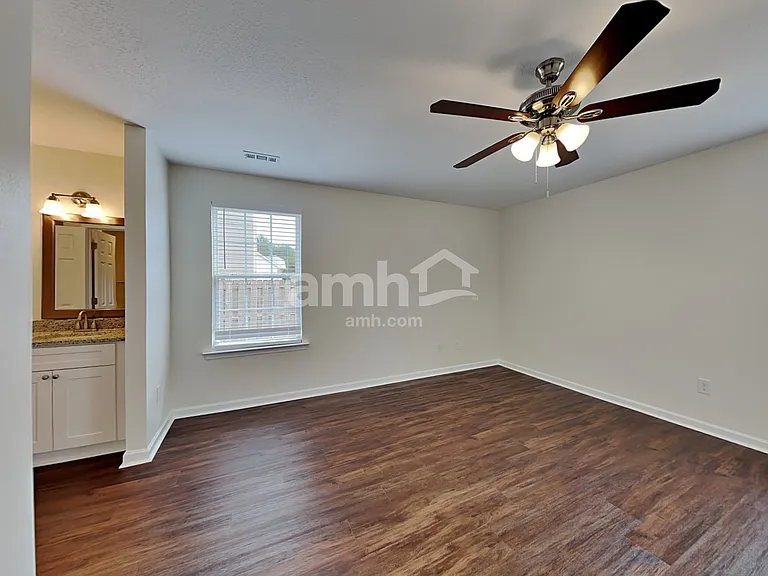 14 Annika Ct — Photo 11