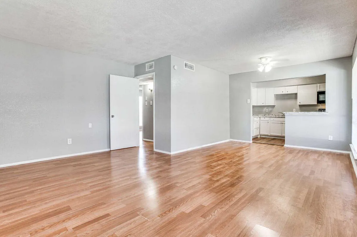 Building Photo - Esperanza Apartments