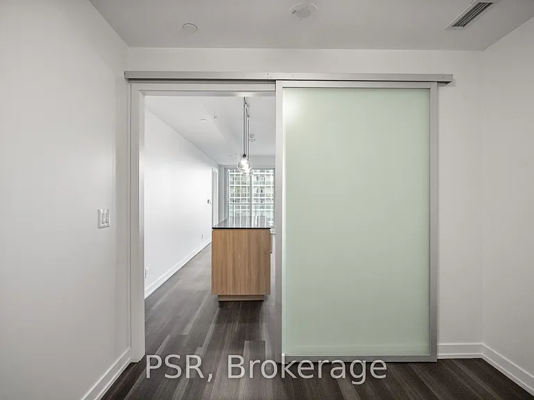 11 Ordnance St #1311 — Photo 15