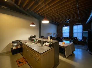 955 Washington St #227, Dubuque, IA 52001