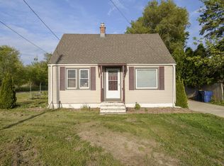 8646 S Chicago Rd, Oak Creek, WI 53154