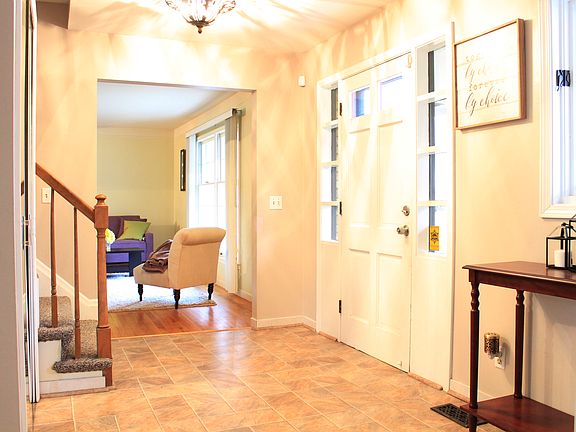 2nd image of 6130 Pinecroft Dr