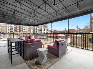 339 N West Ave UNIT 204, Fayetteville, AR 72701
