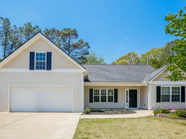 225 Comet Ct, Dallas, GA 30157