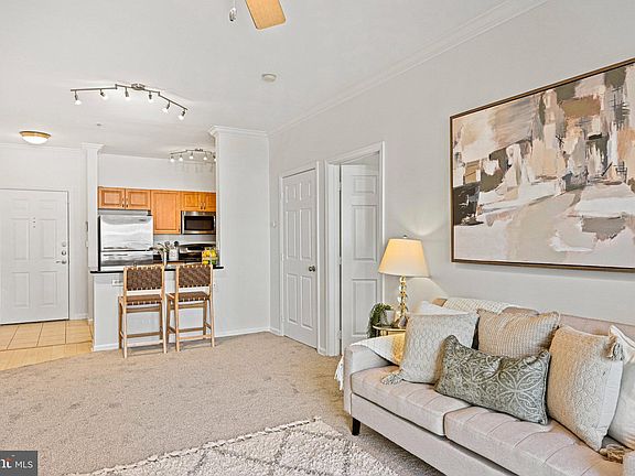 3rd image of 12954 Centre Park Cir APT 303