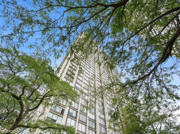5455 N Sheridan Rd APT 1212, Chicago, IL 60640