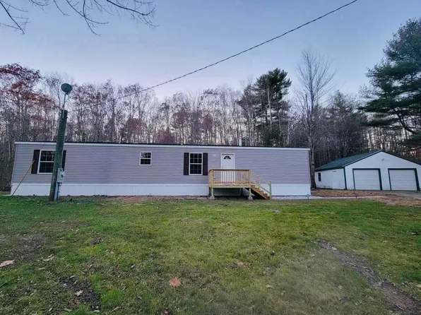 926 Cobbossee Road, Monmouth, ME 04350