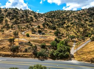 34455 N Sierra Drive, Lemon Cove, CA 93244