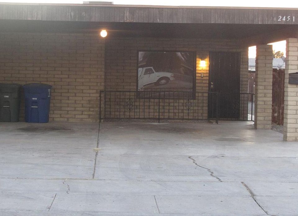 1st image of 2451 S James Dr