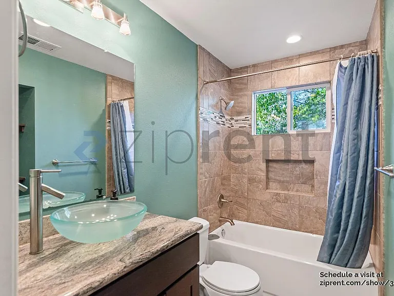 1038 Colton Ave — Photo 26