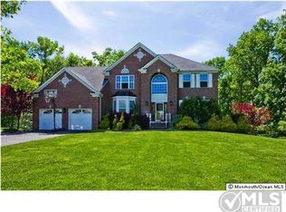64 Macfarlane Cir, Monroe Township, NJ 08831